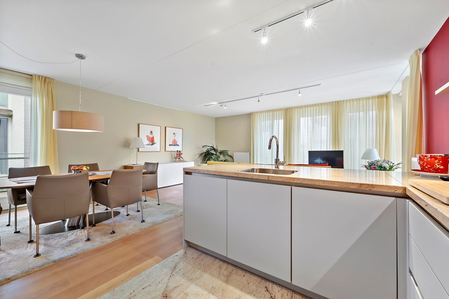 Foto 19 van Gevers Deynootweg 19-N