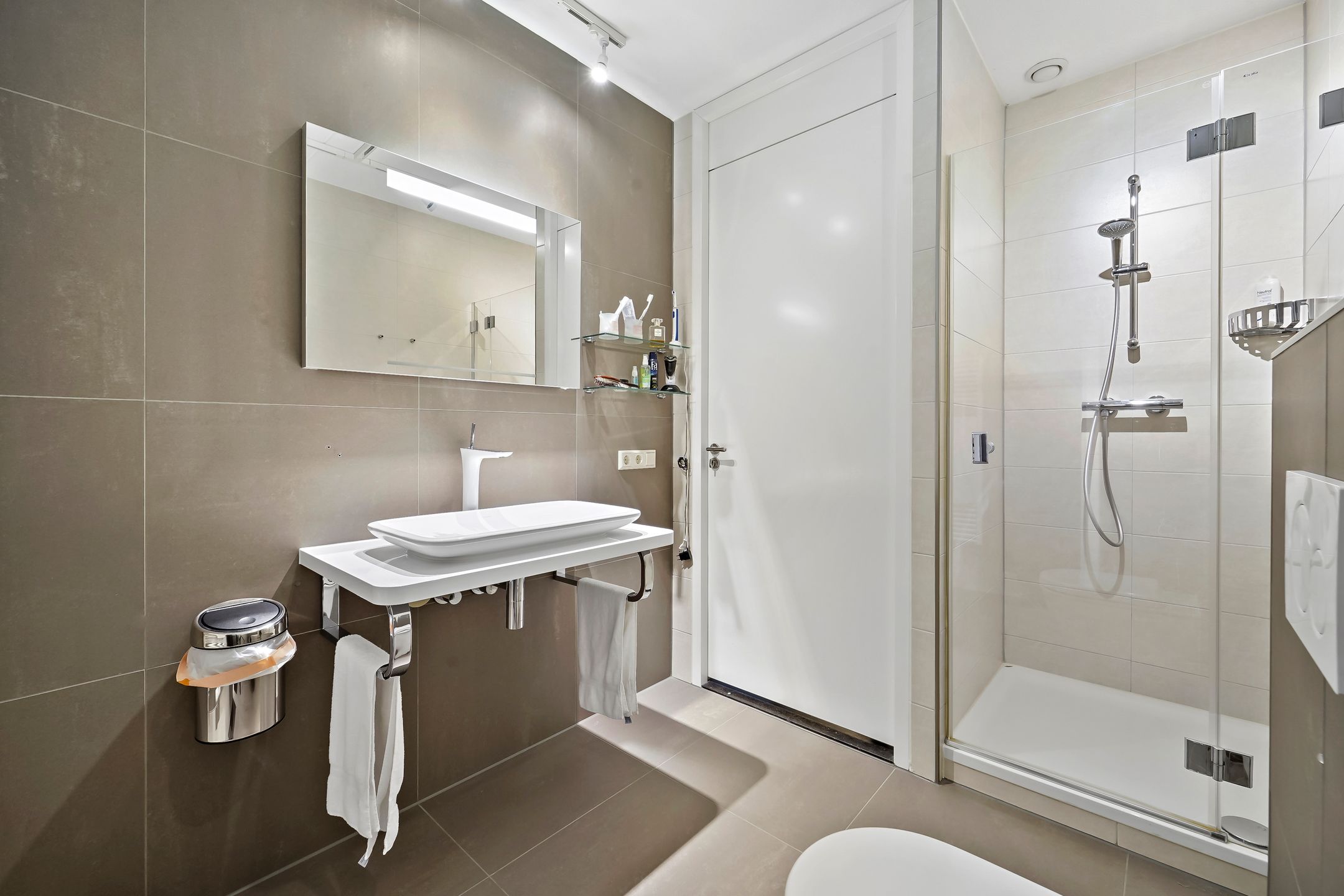 Foto 24 van Gevers Deynootweg 19-N