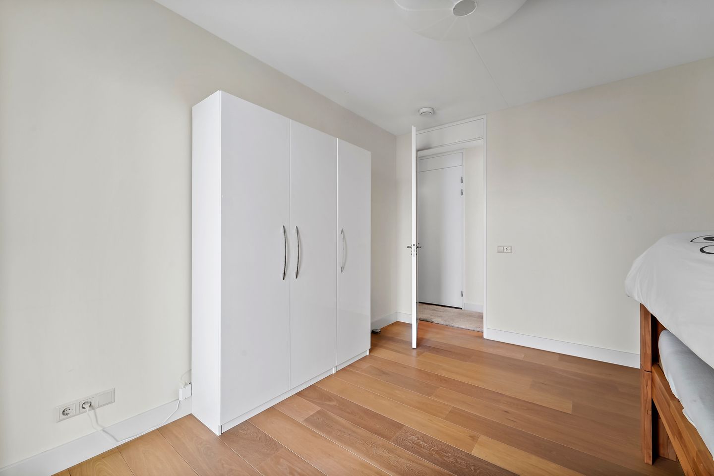 Foto 29 van Gevers Deynootweg 19-N