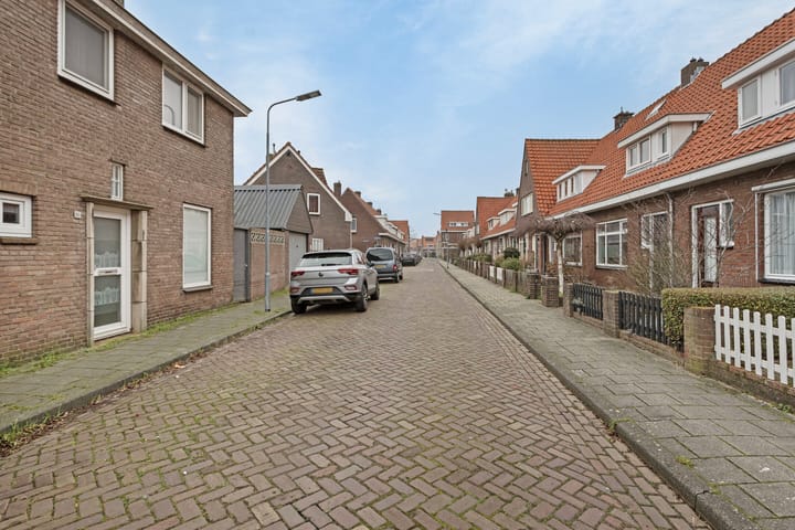 Foto 20 van Anjelierenlaan 75