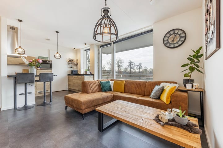 Foto 2 van Landbouwstraat 5-06