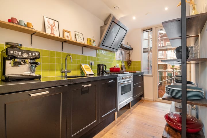 Foto 10 van Tolhuisstraat 12-B