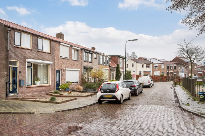 Foto 6 van Oostsingel 23