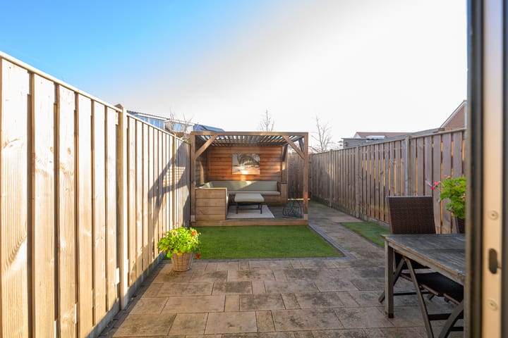 Foto 11 van Vuurvlinder 26