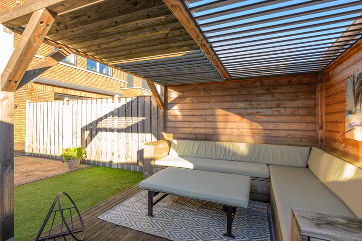 Foto 13 van Vuurvlinder 26