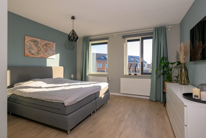 Foto 18 van Vuurvlinder 26