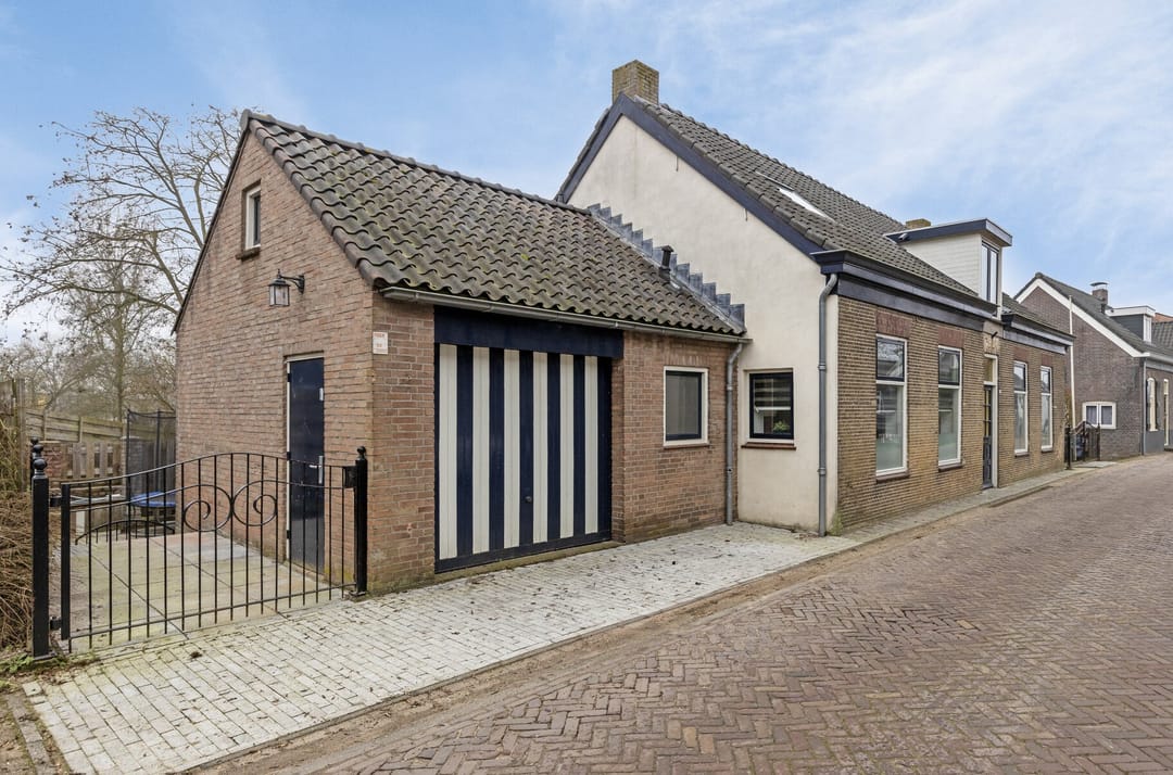 Foto 2 van Dorpsstraat 23