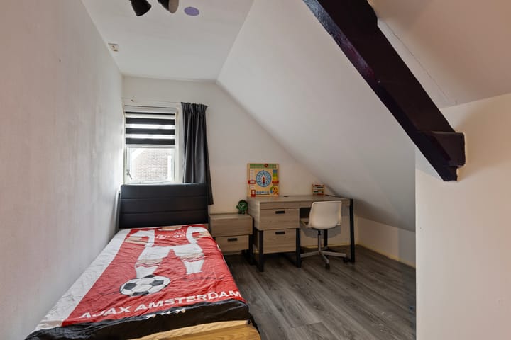 Foto 28 van Dorpsstraat 23