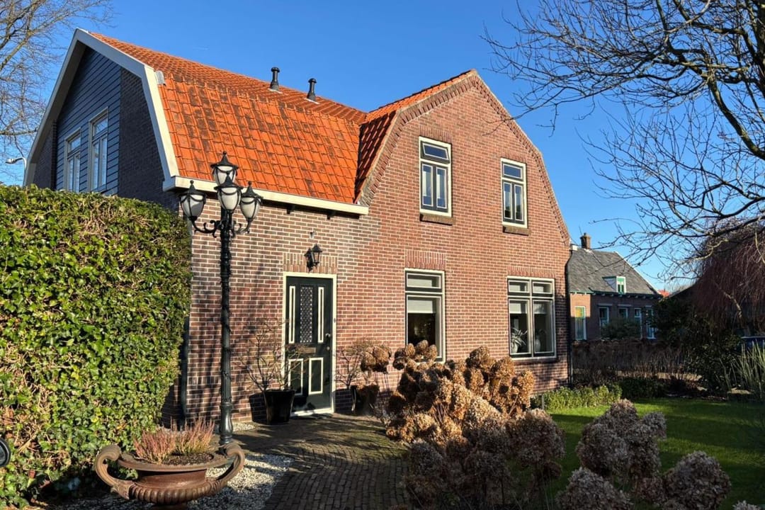 Foto 1 van Julianastraat 1