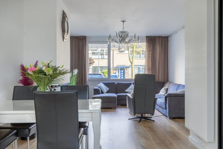 Foto 18 van Meent 27