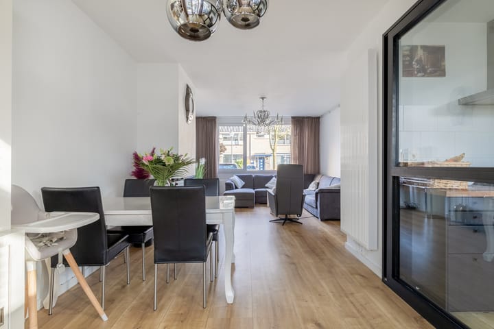 Foto 19 van Meent 27