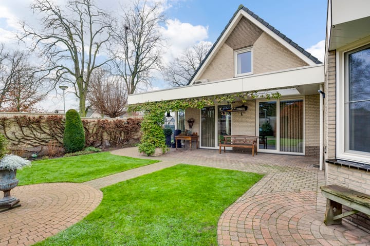 Foto 17 van Theo Siebenstraat 4