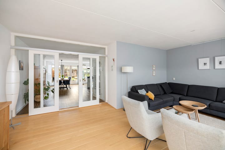 Foto 5 van Dagpauwoog 40