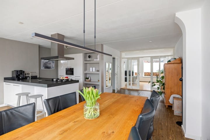 Foto 12 van Dagpauwoog 40