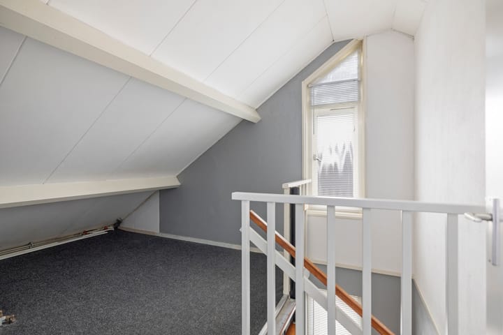 Foto 23 van Dagpauwoog 40