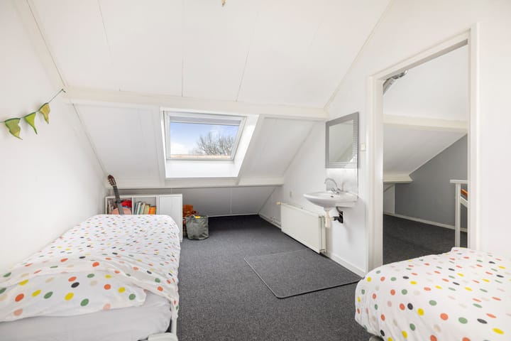 Foto 24 van Dagpauwoog 40