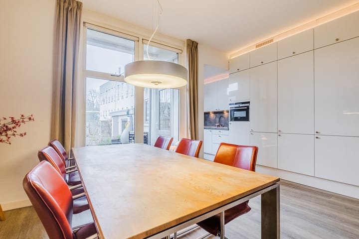 Foto 10 van Helper Weststraat 11