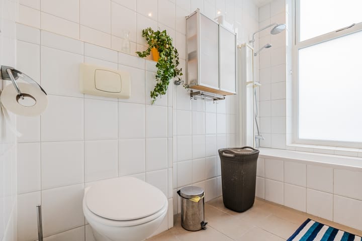 Foto 20 van Helper Weststraat 11