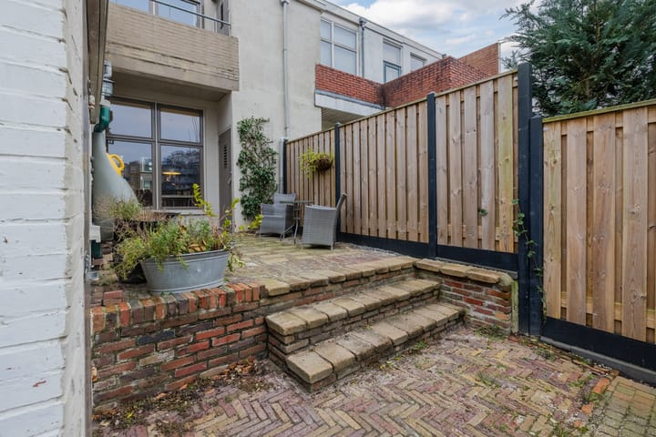 Foto 35 van Helper Weststraat 11