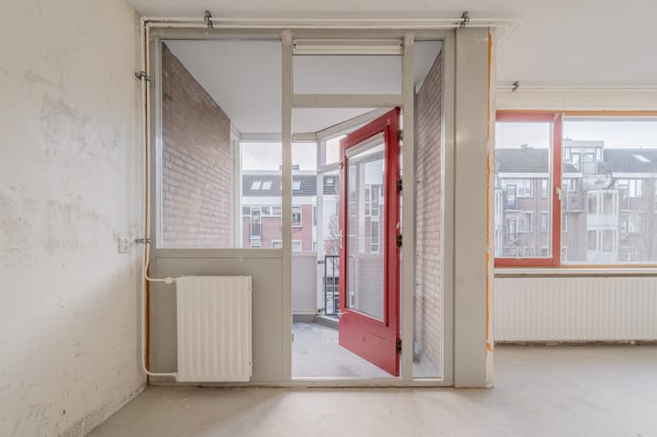 Foto 4 van Wagenaarstraat 335