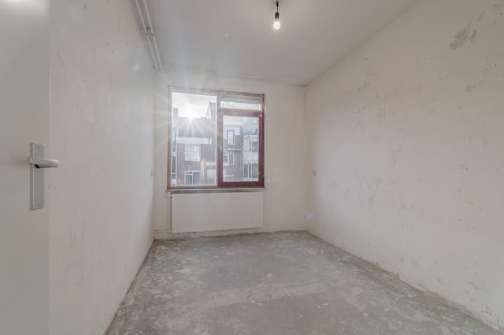 Foto 19 van Wagenaarstraat 335