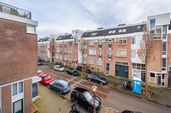 Foto 31 van Wagenaarstraat 335