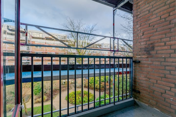 Foto 33 van Wagenaarstraat 335