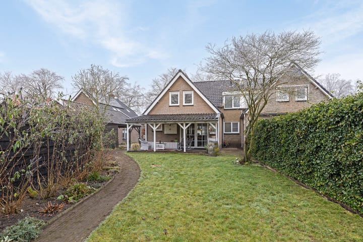 Foto 32 van Hoofdstraat 3