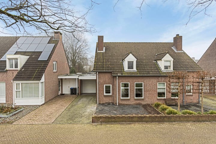 Foto 8 van Bieslooktuin 6