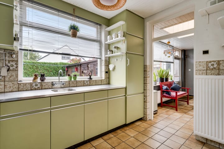 Foto 8 van Bernhardstraat 10-A