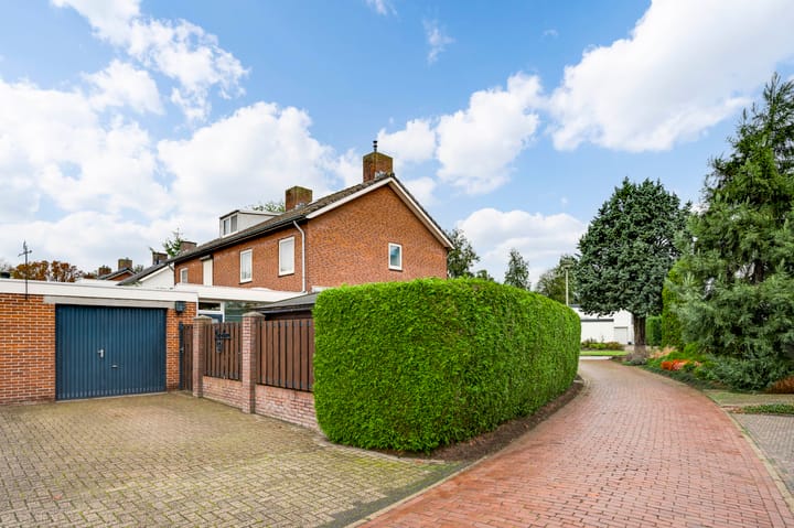 Foto 21 van Bernhardstraat 10-A