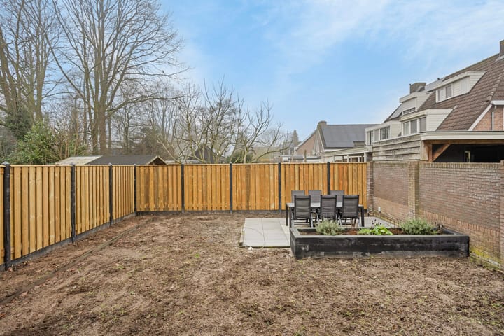 Foto 40 van Bieslooktuin 6