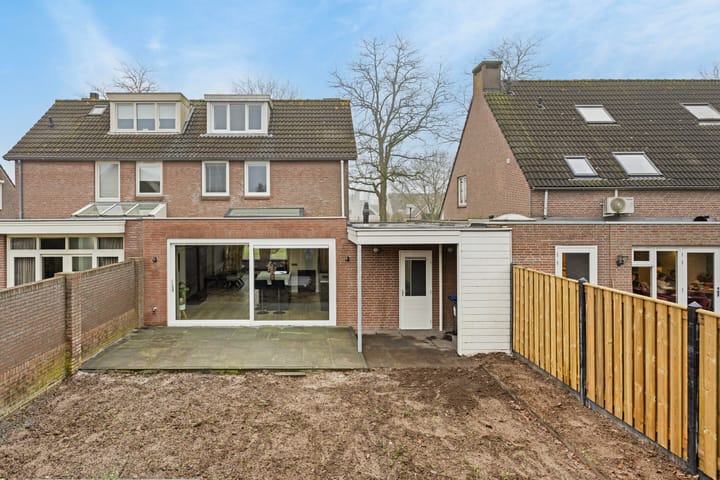 Foto 43 van Bieslooktuin 6