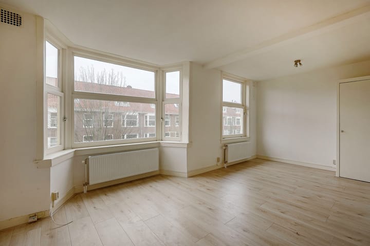 Foto 2 van Van Walbeeckstraat 3-3