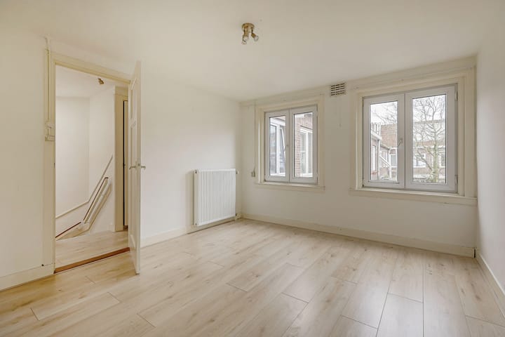 Photo 19 of Van Walbeeckstraat 3-3