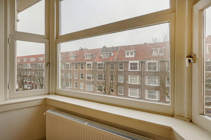 Foto 4 van Van Walbeeckstraat 3-3