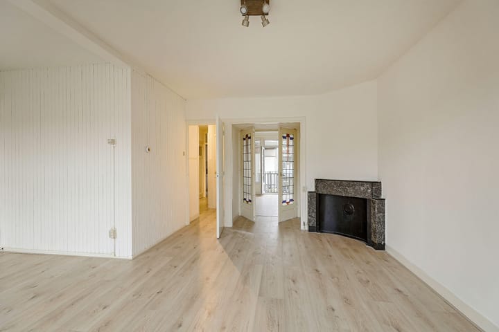 Photo 7 of Van Walbeeckstraat 3-3