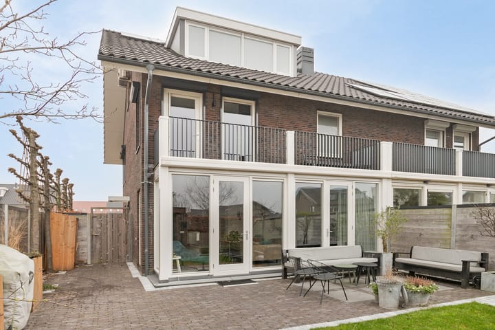 Foto 3 van Hoornbloemerf 17