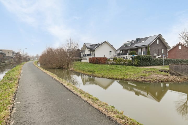 Foto 2 van Hoornbloemerf 17