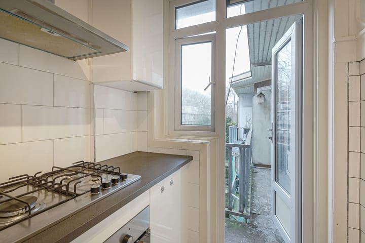 Photo 15 of Van Walbeeckstraat 3-3