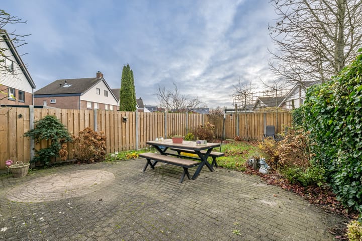 Foto 24 van Mariniersweg 64