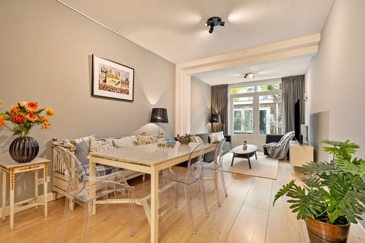 Foto 2 van Van Tuyll van Serooskerkenweg 68-H