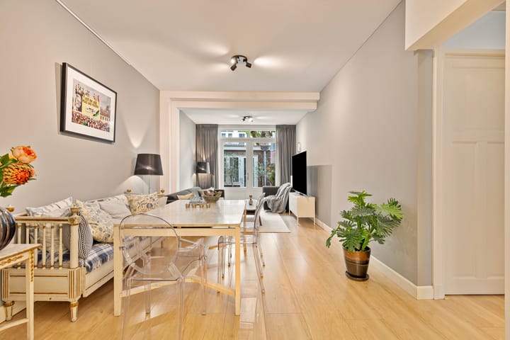 Foto 3 van Van Tuyll van Serooskerkenweg 68-H