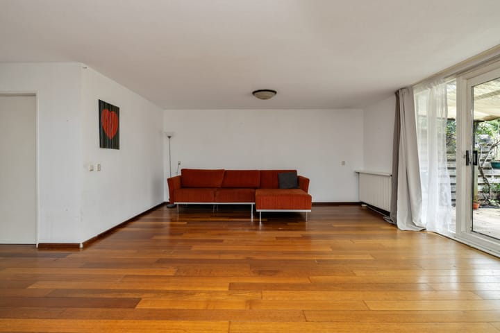 Foto 6 van E. du Perronstraat 29