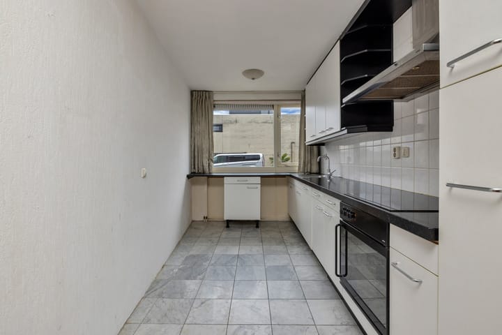 Foto 12 van E. du Perronstraat 29