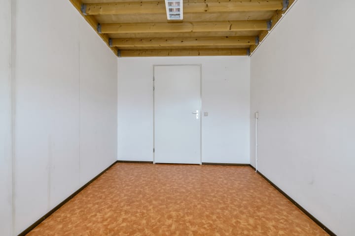 Foto 26 van E. du Perronstraat 29