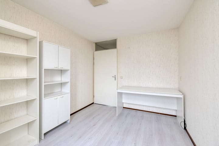 Foto 24 van E. du Perronstraat 29