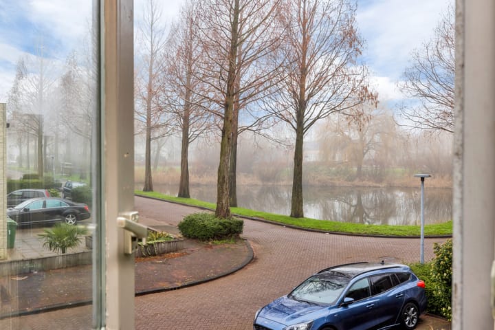 Foto 30 van E. du Perronstraat 29