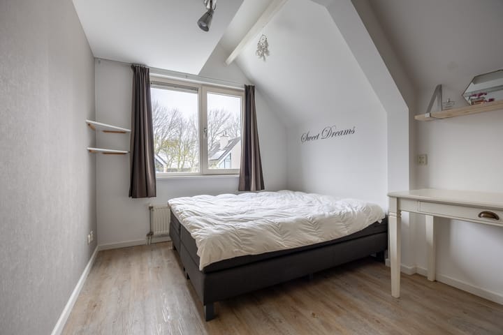 Foto 18 van Potvis 4