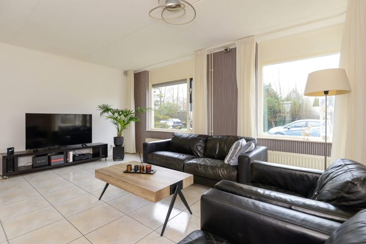 Foto 3 van Baalder 19